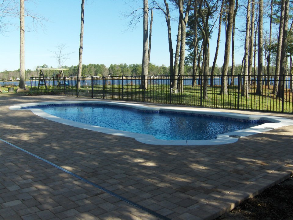 Swimming pool replastering near Mechanicsville Virginia